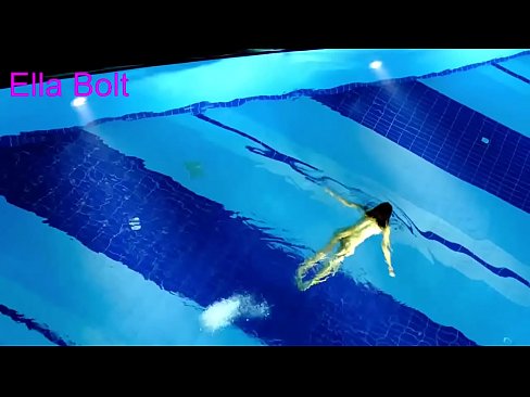 ❤️ Ech kann net ophalen ze kucken, jonk Blond gefaange schwammen plakeg am ELLA BOLT Resort Pool ❤ Qualitéit Sex op lb.pornobot.ru ️❤