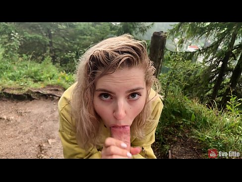 ❤️ Meedchen drénkt kum no engem ëffentleche Blowjob - Eva Elfi ❤ Qualitéit Sex op lb.pornobot.ru ️❤
